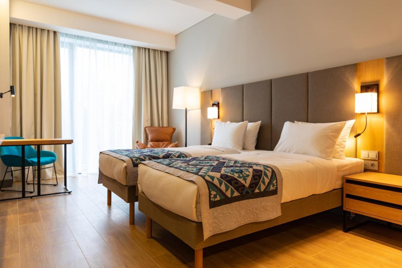 Sadu Hotel Almaty, A Member Of Radisson Individuals Dış mekan fotoğraf