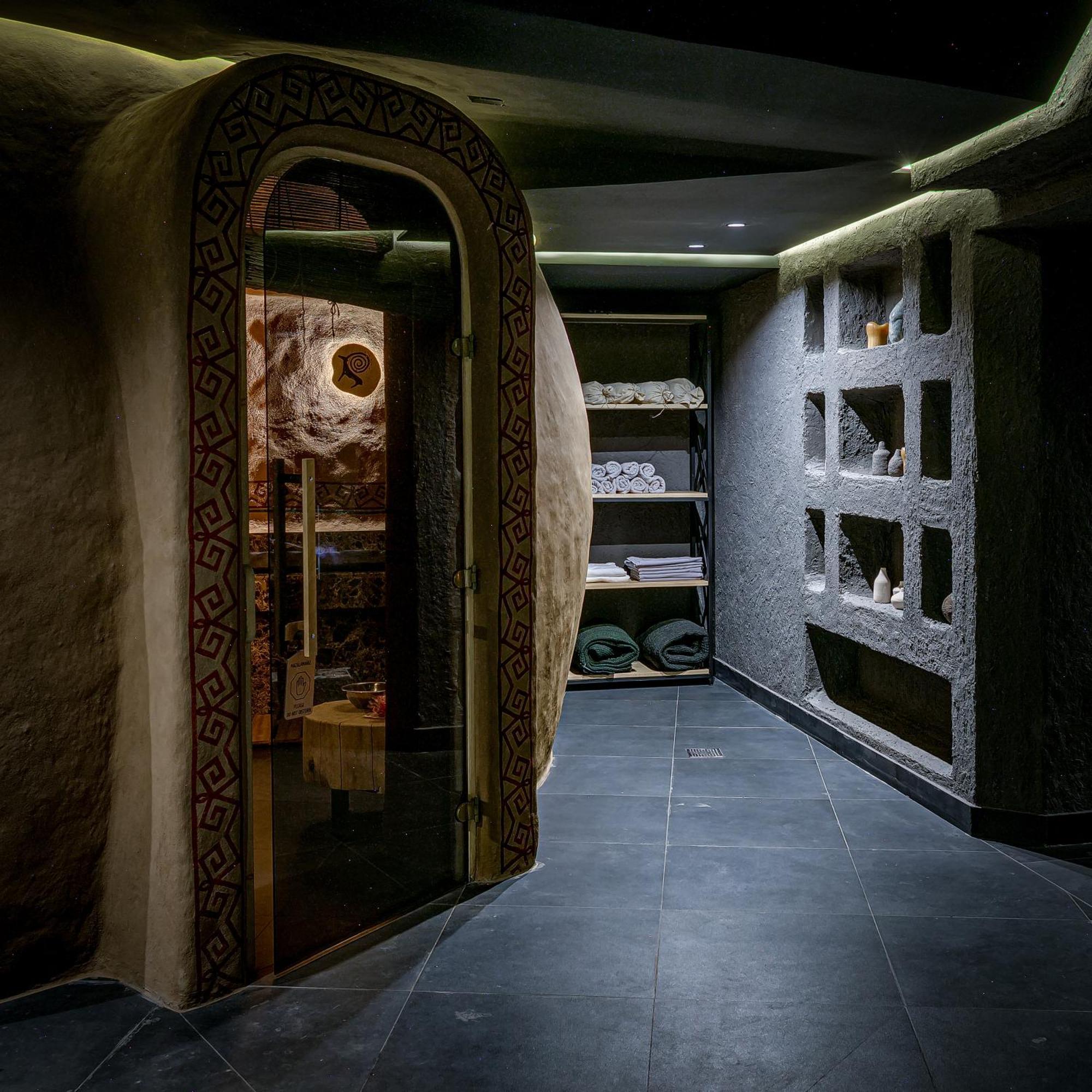 Sadu Hotel Almaty, A Member Of Radisson Individuals Dış mekan fotoğraf