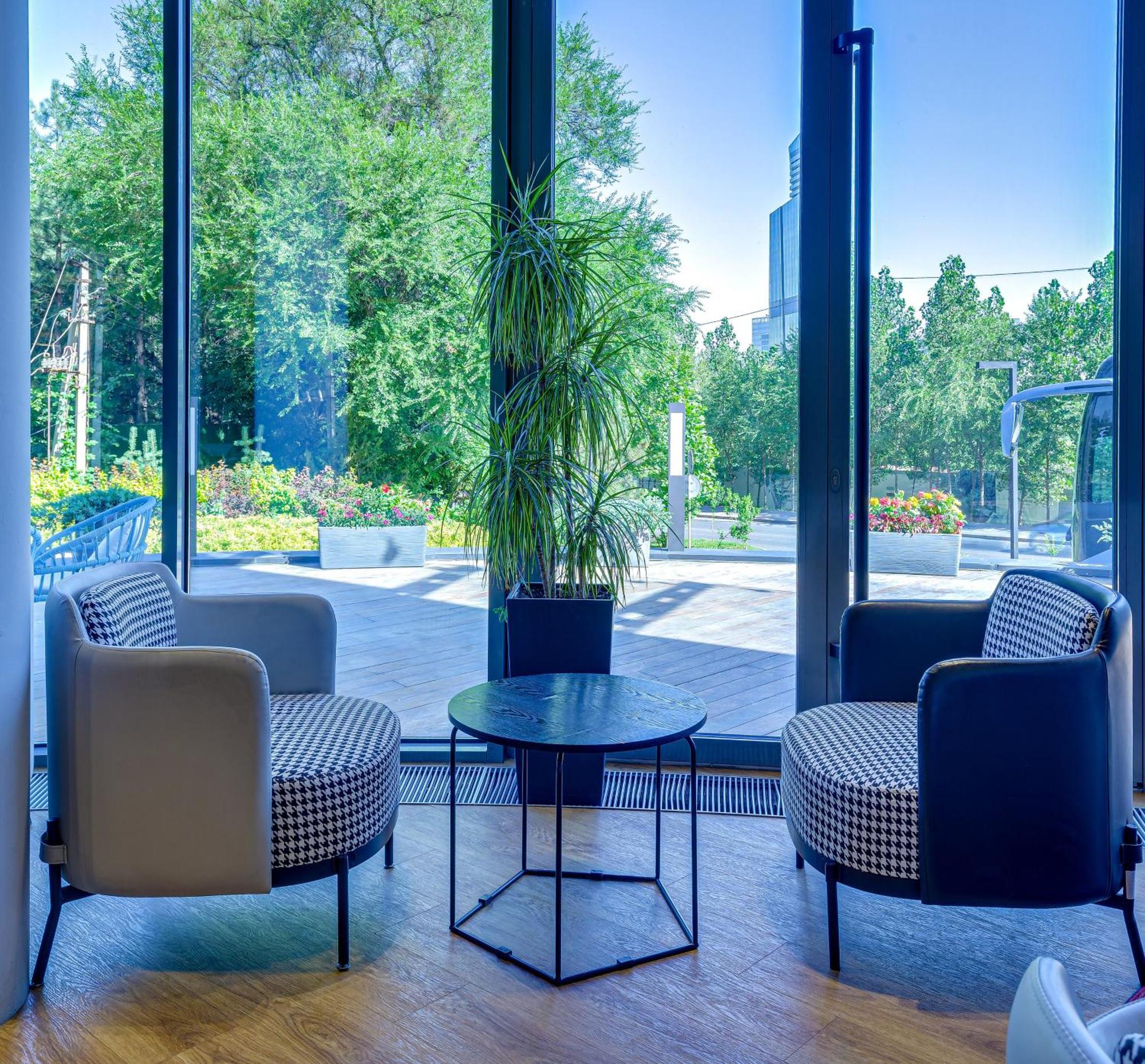 Sadu Hotel Almaty, A Member Of Radisson Individuals Dış mekan fotoğraf