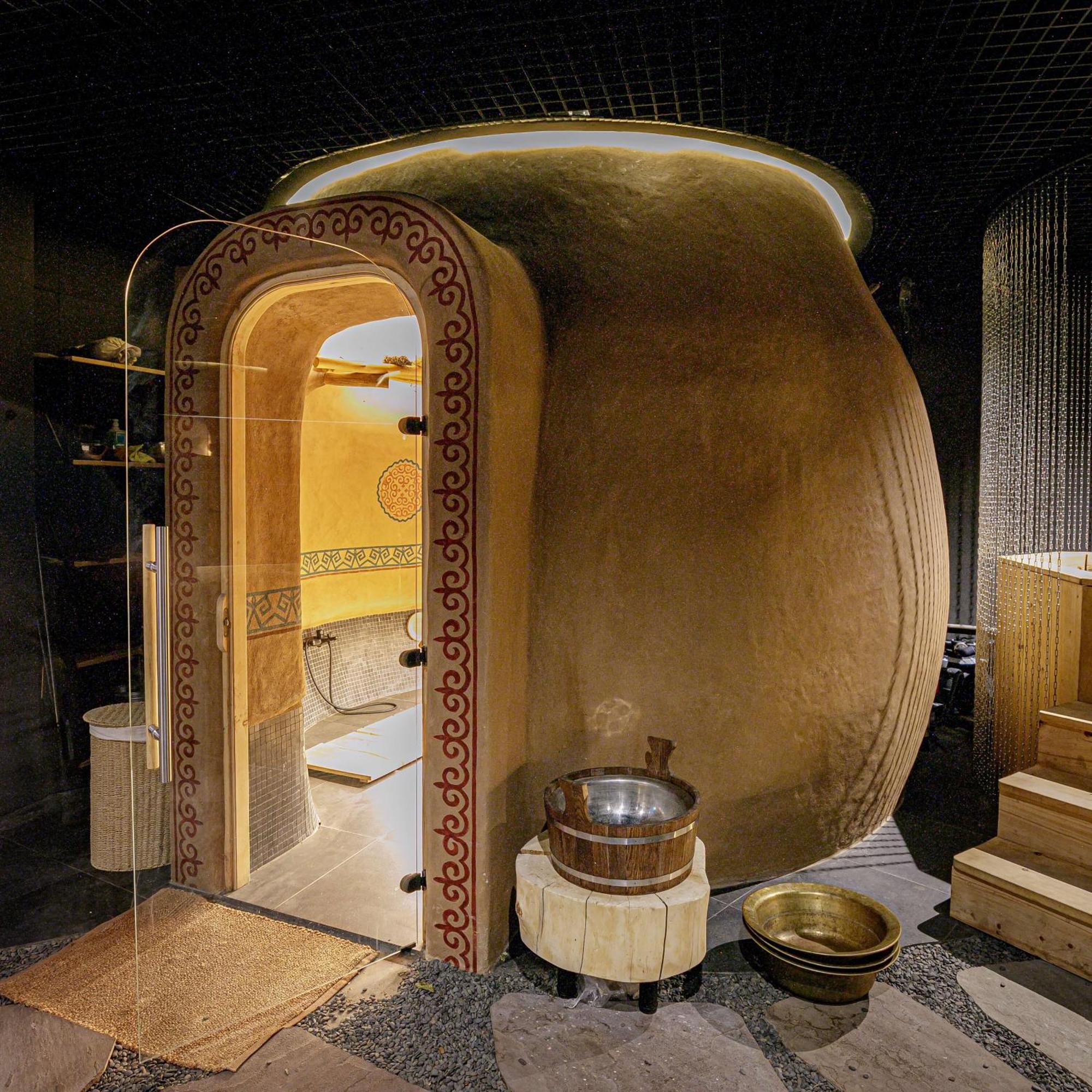 Sadu Hotel Almaty, A Member Of Radisson Individuals Dış mekan fotoğraf