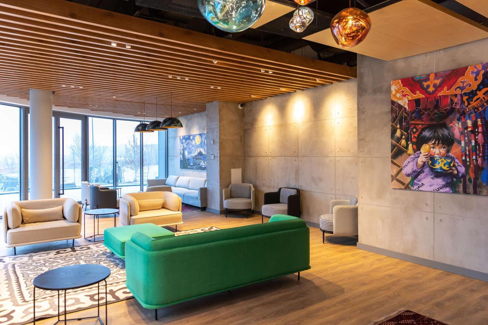 Sadu Hotel Almaty, A Member Of Radisson Individuals Dış mekan fotoğraf