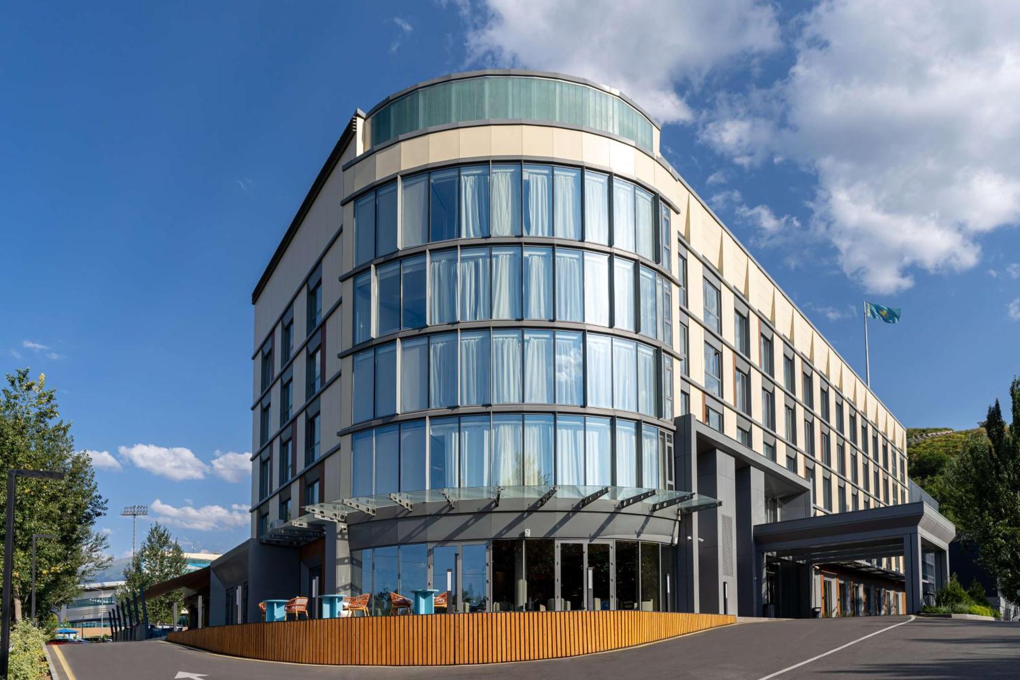 Sadu Hotel Almaty, A Member Of Radisson Individuals Dış mekan fotoğraf